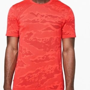 Metal Vent Breathe Short Sleeve